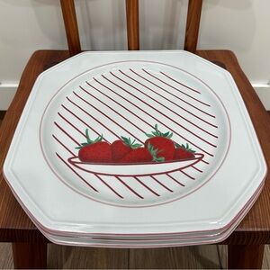 Set of 3 Vintage Mikasa Fresh Fruit Dinner Plates Strawberries